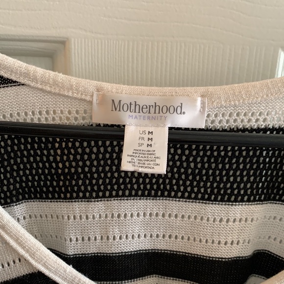 Maternity top - Picture 2 of 5